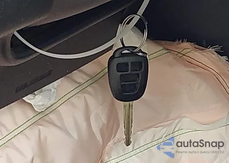 2015 Toyota Camry Xse z USA, uszkodzony, nr VIN 4T1BF1FK3FU934477